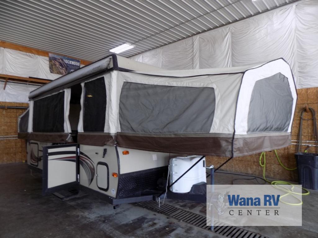 2015 Forest River Rv Rockwood Premier 2716G in shipshewana IN