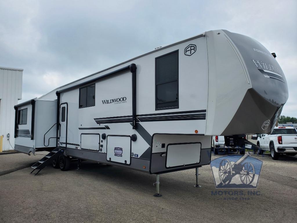 2027 Forest River Rv Wildwood Heritage Glen 373MBRL in batavia OH