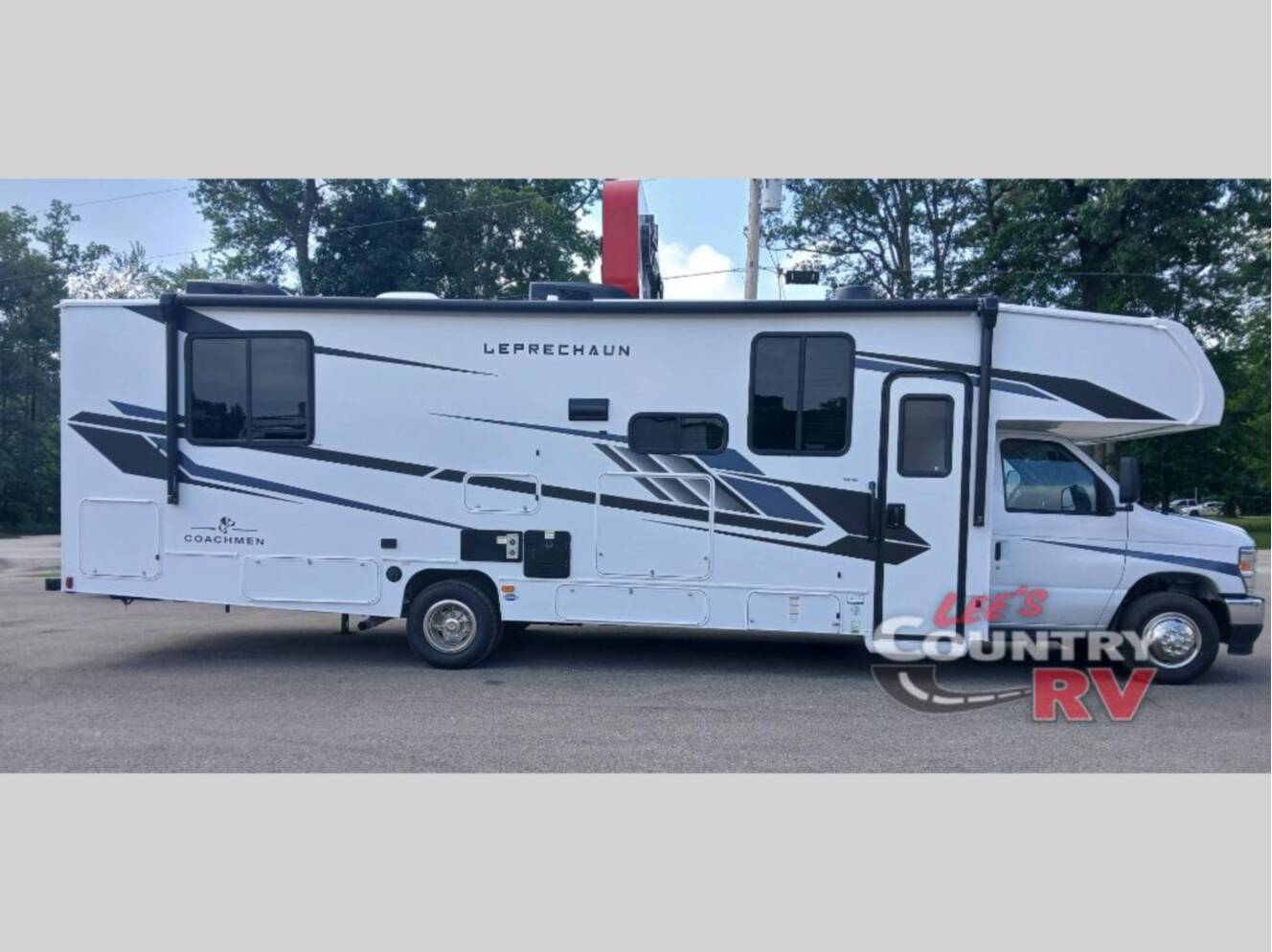A photo of this 2027 Coachmen Rv Leprechaun LEPRECHAUN 319MBF