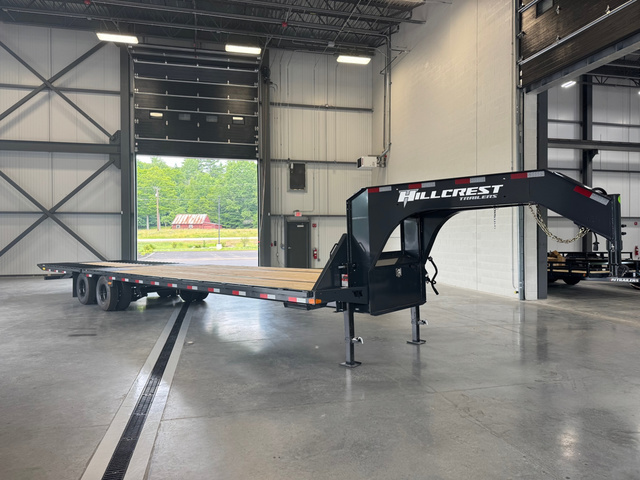 2026 HILLCREST 8.5X24+12 Deckover 22.9K Gooseneck Equipment Trail in Loudon, NH