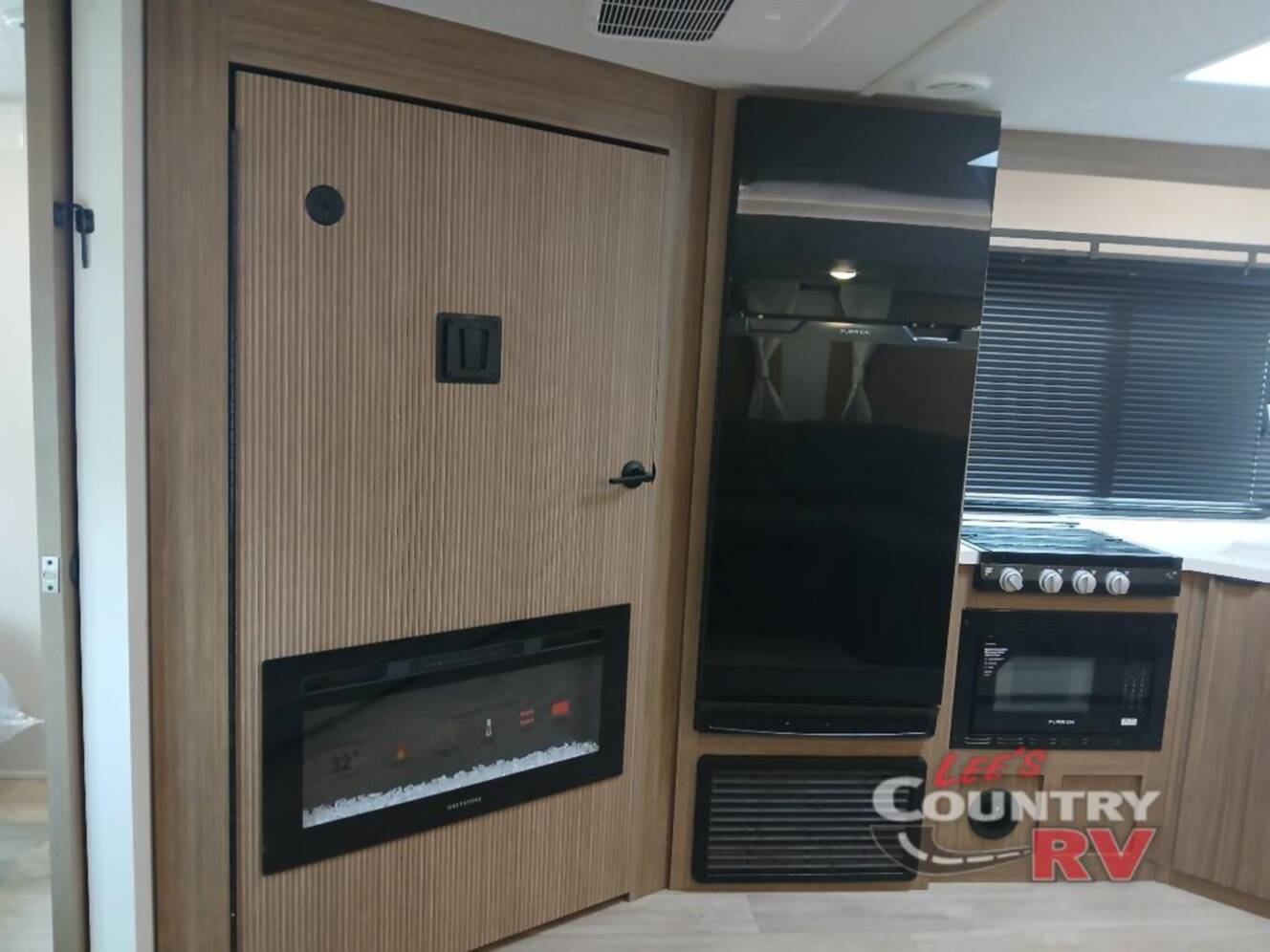 A photo of this 2026 Forest River Rv Wildwood X-Lite 25ICE