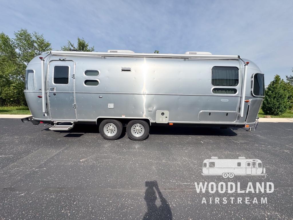 View more photos of this listing