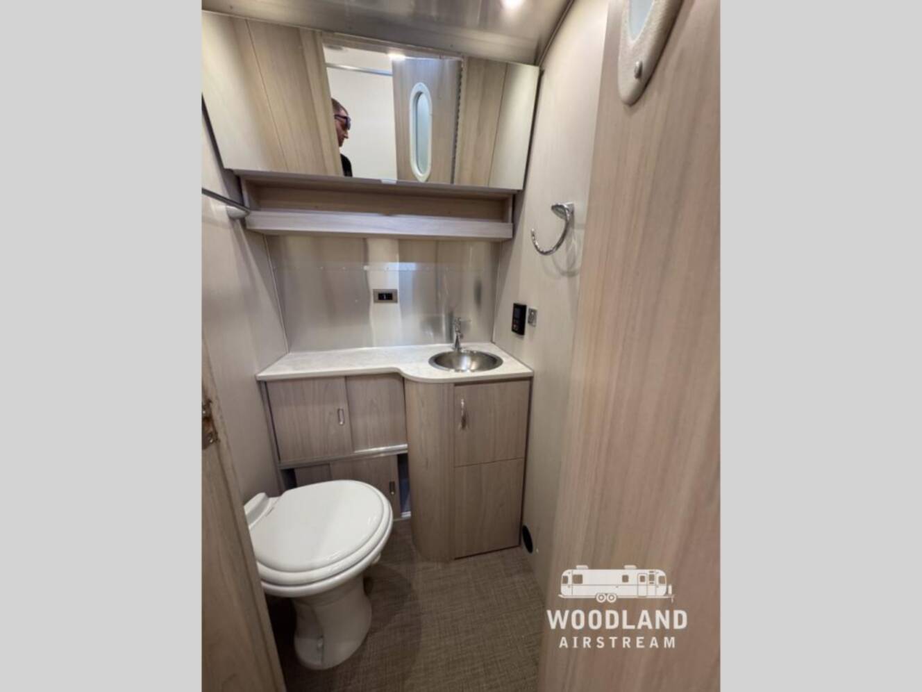 A photo of this 2023 Airstream Globetrotter 27FB Twin