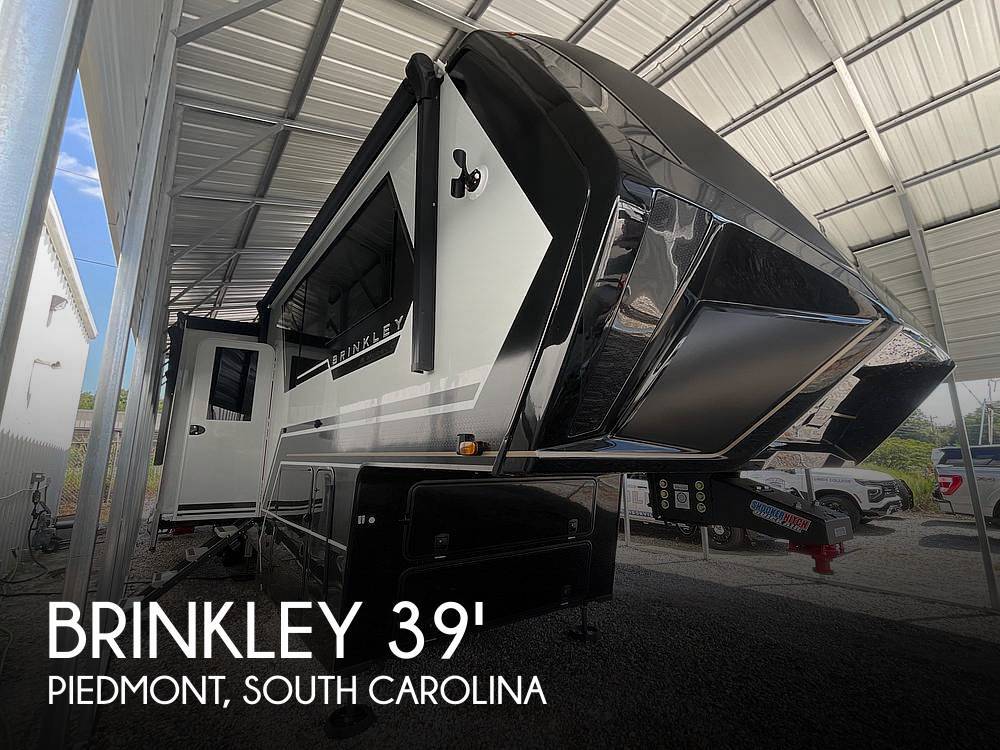 2025 Brinkley Model G 3950 Fifth Wheel Toy Hauler RV