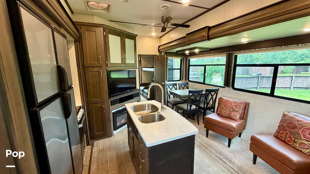 2019 Keystone Montana High Country 362RD in magnolia TX