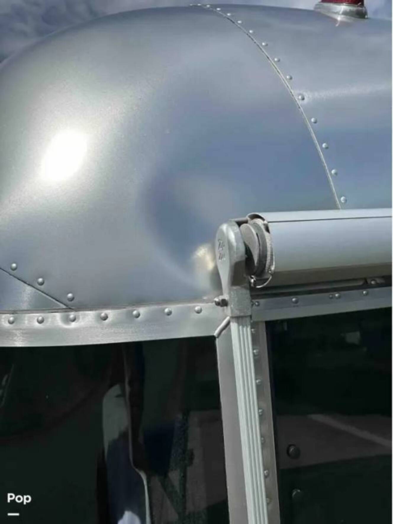A photo of this 2018 Airstream Classic 30RB