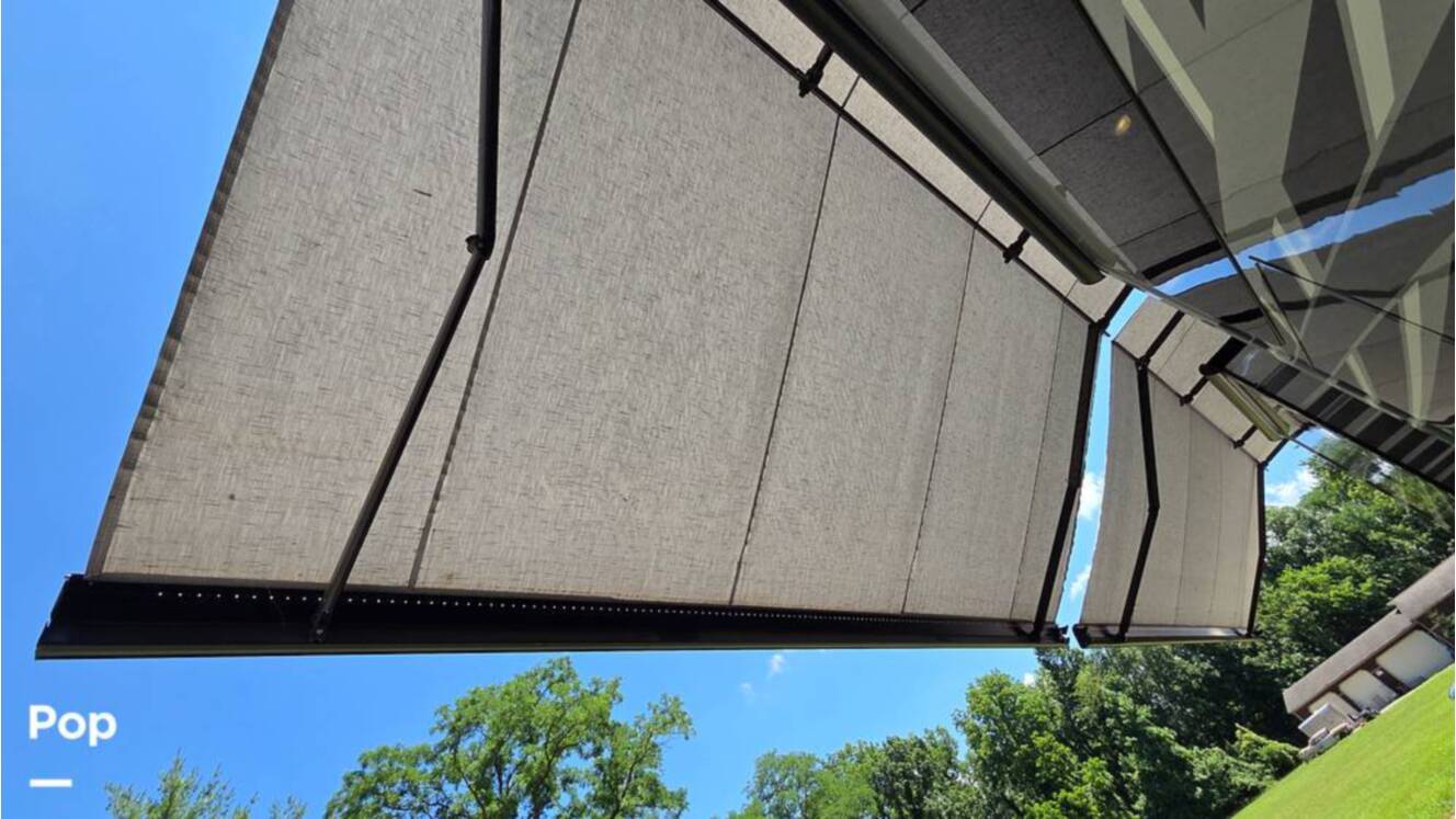A photo of this 2016 Winnebago Grand Tour 42HL