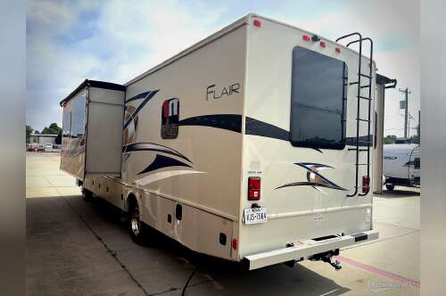 2017 Fleetwood Flair 31B in moore OK