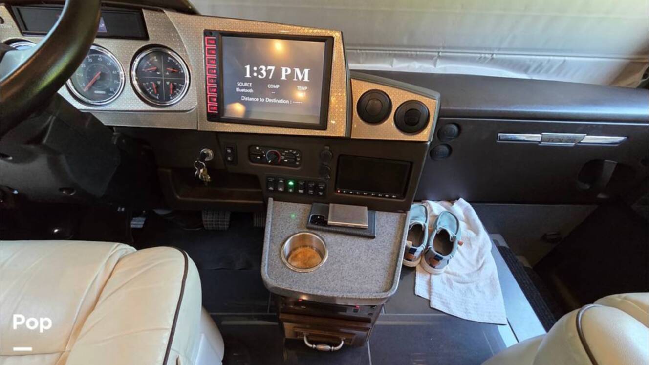 A photo of this 2016 Winnebago Grand Tour 42HL