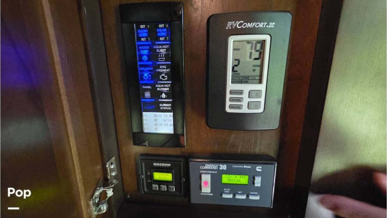 A photo of this 2016 Winnebago Grand Tour 42HL