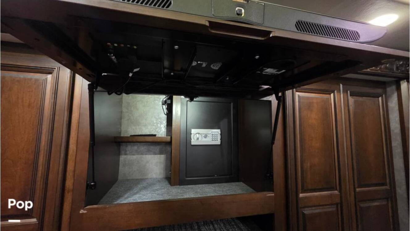 A photo of this 2016 Winnebago Grand Tour 42HL