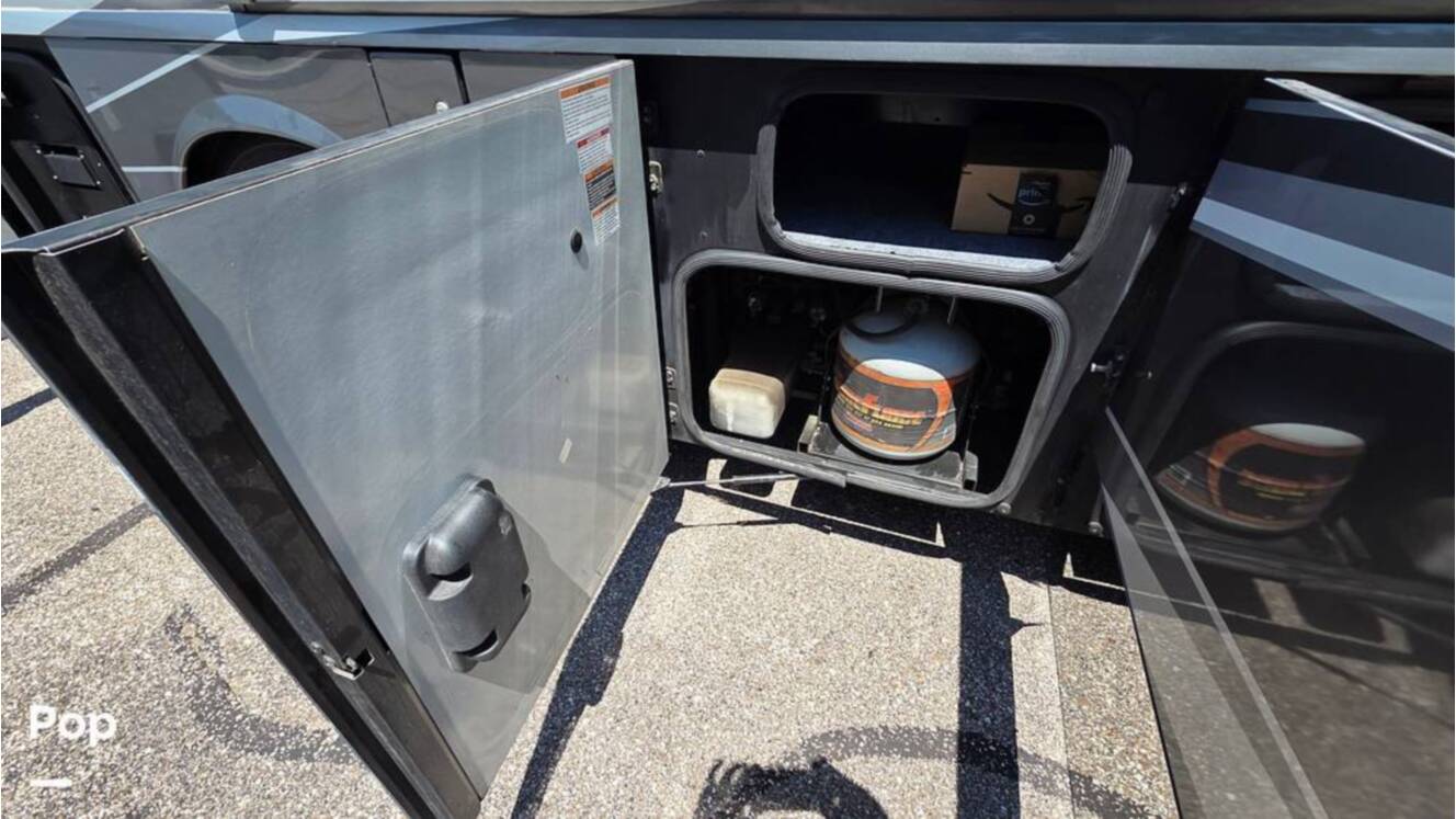 A photo of this 2016 Winnebago Grand Tour 42HL