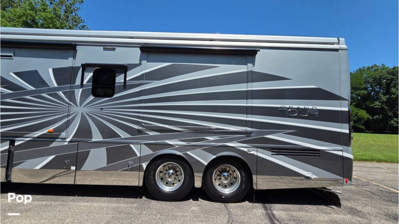 A photo of this 2016 Winnebago Grand Tour 42HL