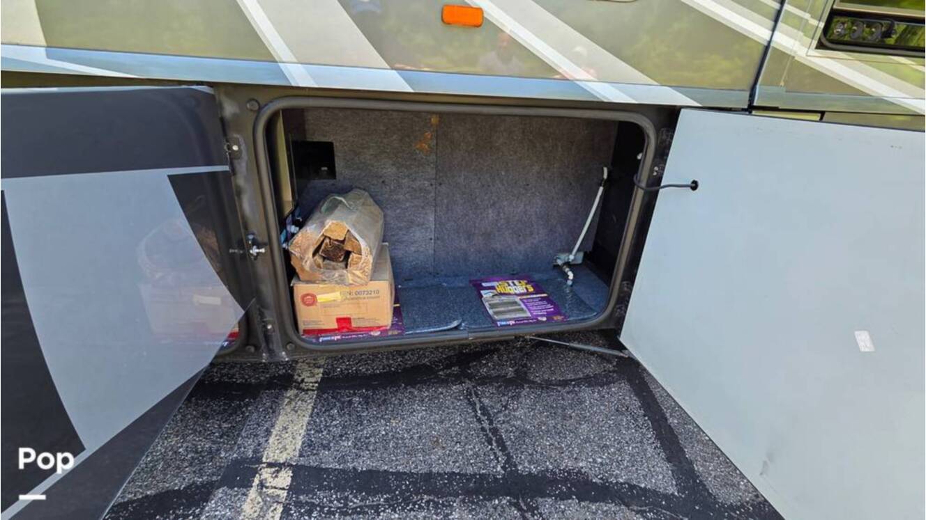A photo of this 2016 Winnebago Grand Tour 42HL