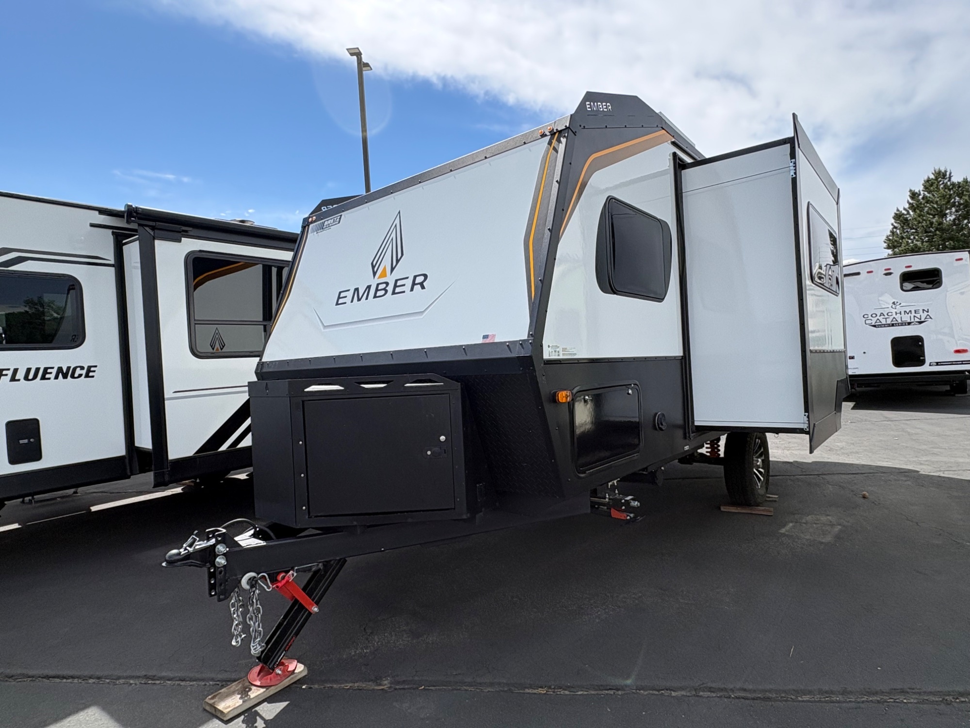 2023 Ember Overland 191MDB in billings MT