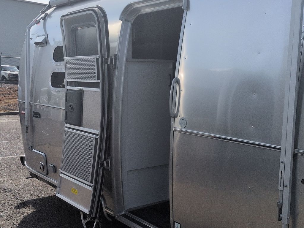 2024 Airstream Caravel 20FB in clackamas OR