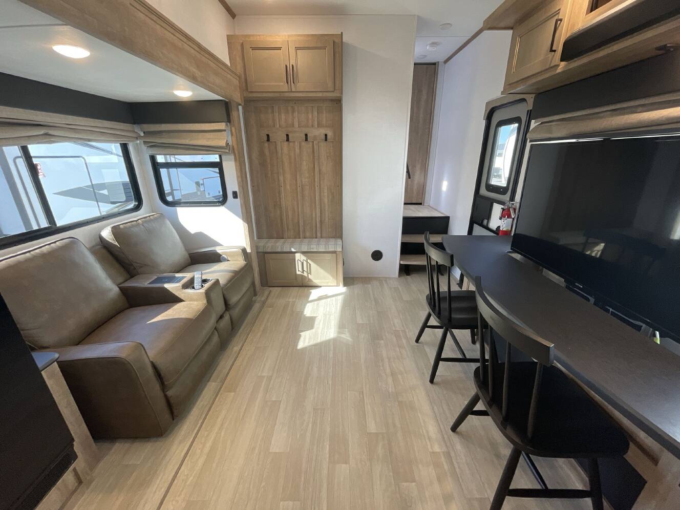 A photo of this 2024 Keystone ARCADIA SUPER LITE 246SLRK