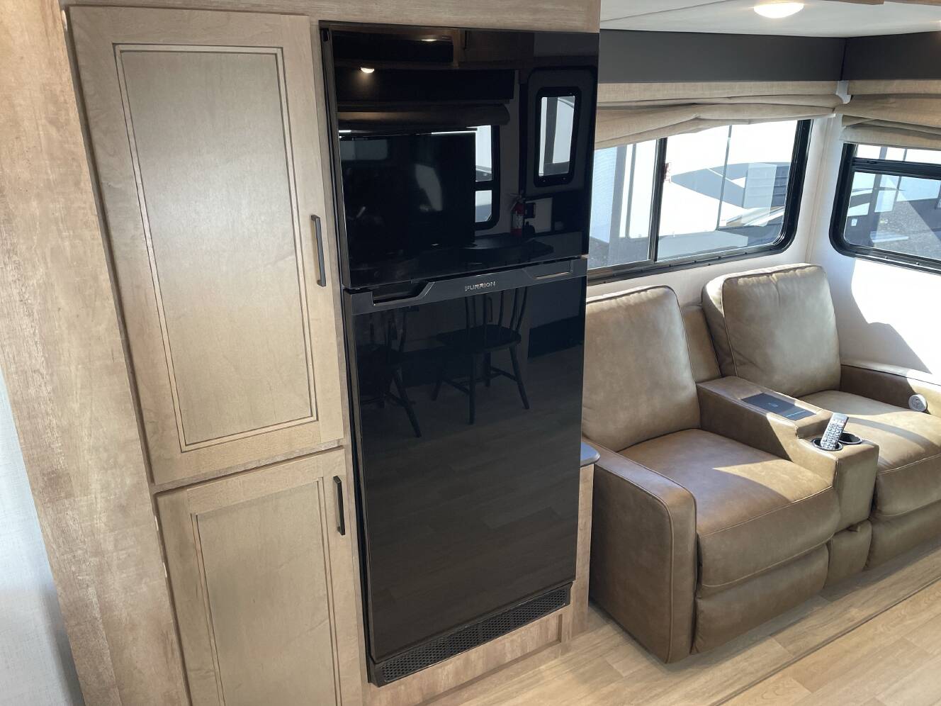 A photo of this 2024 Keystone ARCADIA SUPER LITE 246SLRK