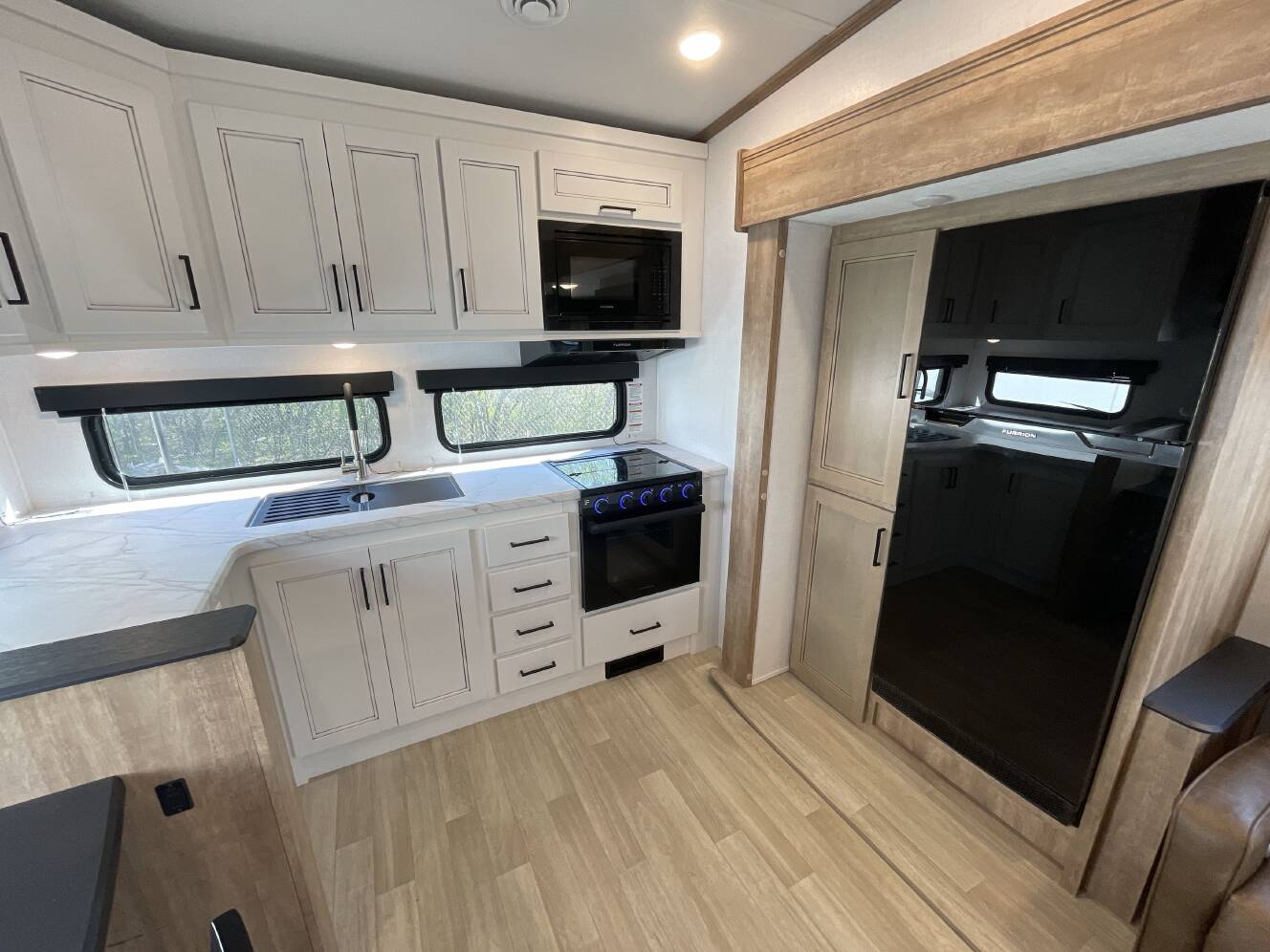 A photo of this 2024 Keystone ARCADIA SUPER LITE 246SLRK
