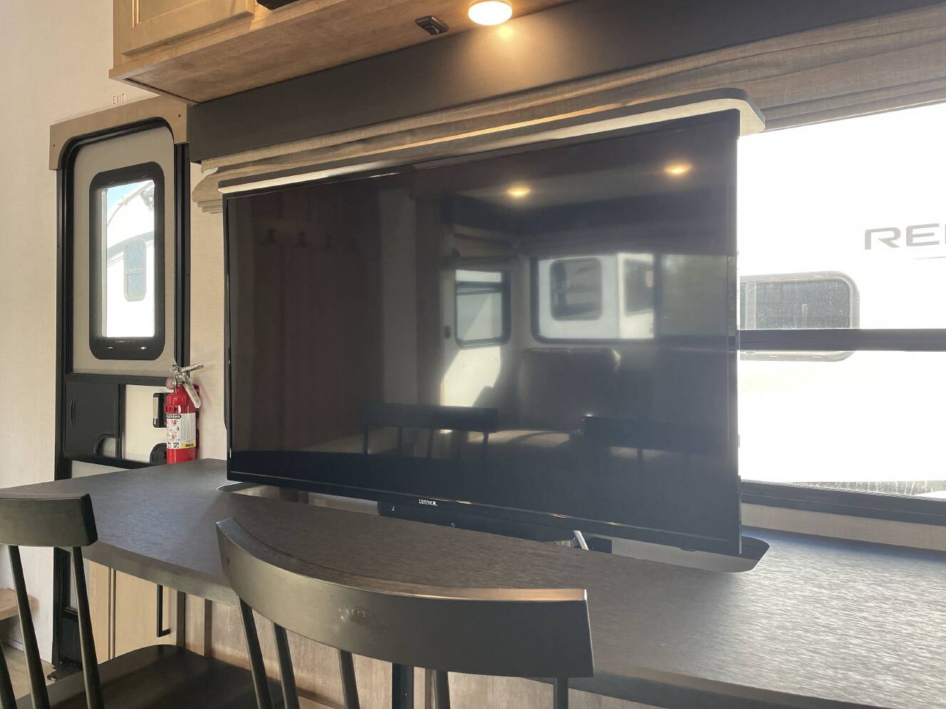 A photo of this 2024 Keystone ARCADIA SUPER LITE 246SLRK