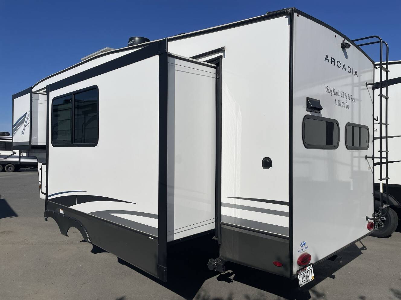 A photo of this 2024 Keystone ARCADIA SUPER LITE 246SLRK