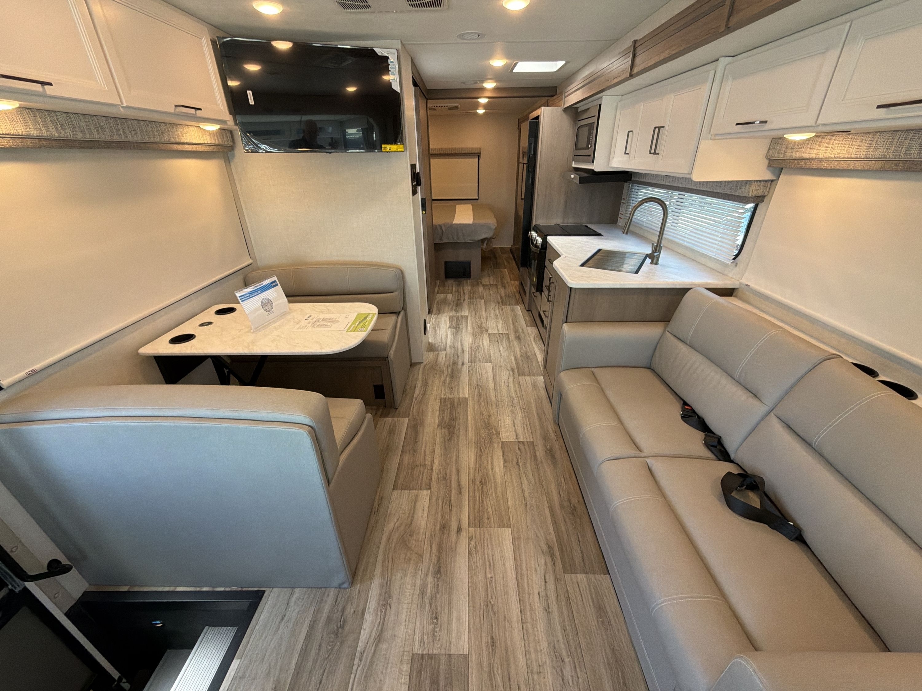 2027 Thor FREEDOM TRAVELER A29 in springfield MO