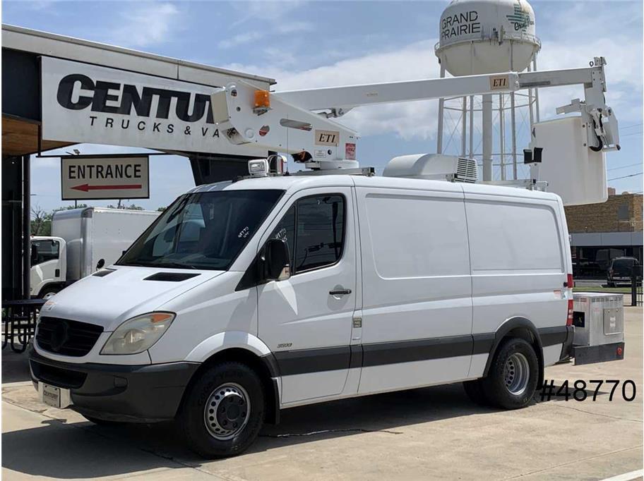 2013 MERCEDES BENZ 3500 Sprinter DRW 3500 in Grand Prairie, TX
