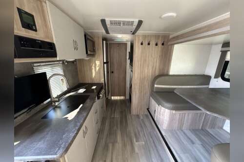 2022 Winnebago MICRO MINNIE FLX 2100BH in morgan hill CA