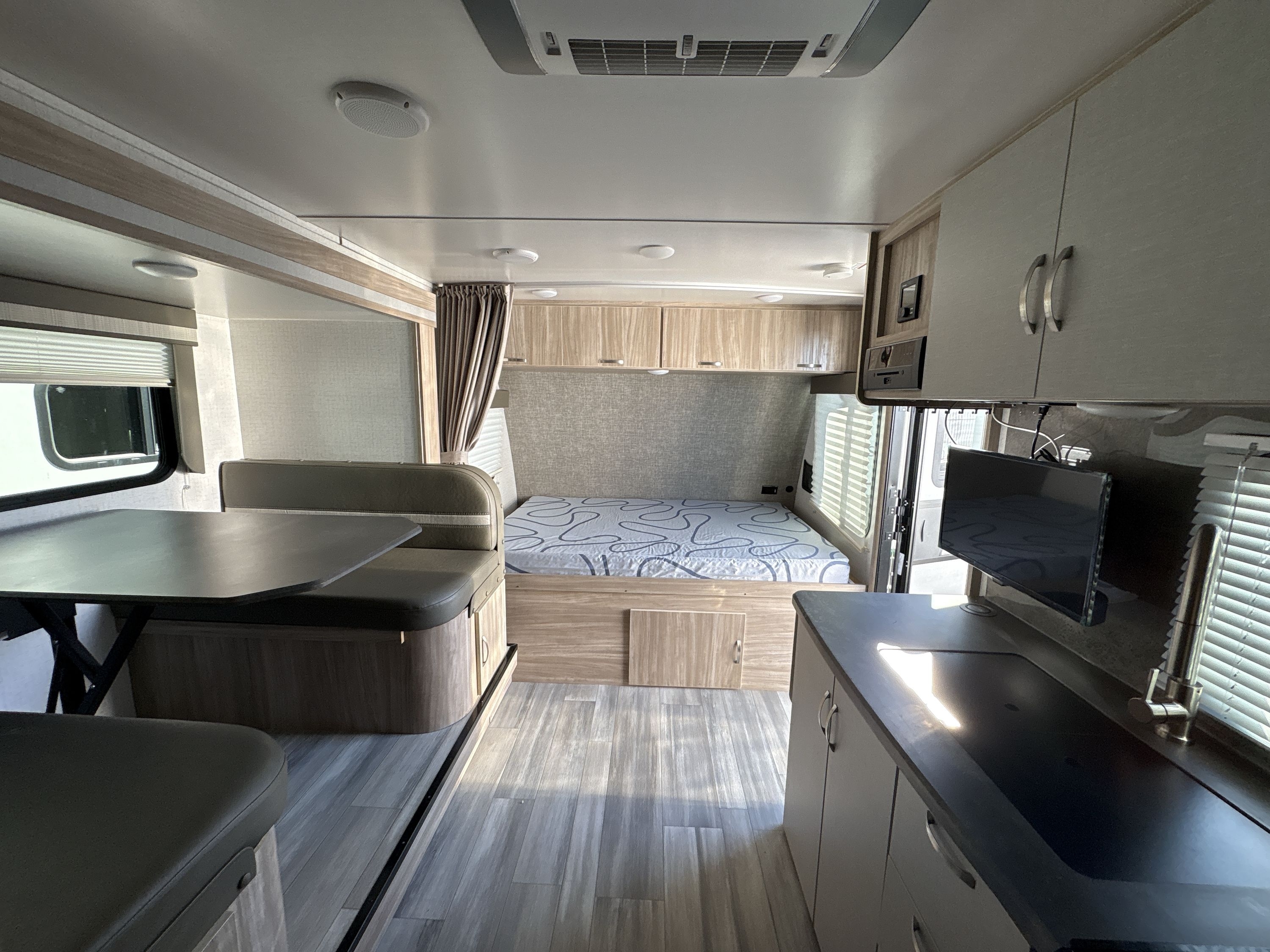 2022 Winnebago MICRO MINNIE FLX 2100BH in morgan hill CA