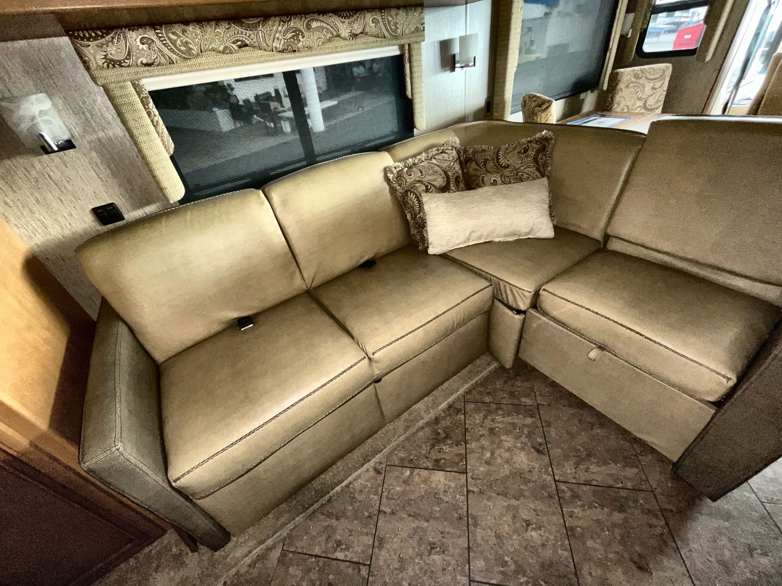 2015 Newmar BAY STAR 3401 in medford OR