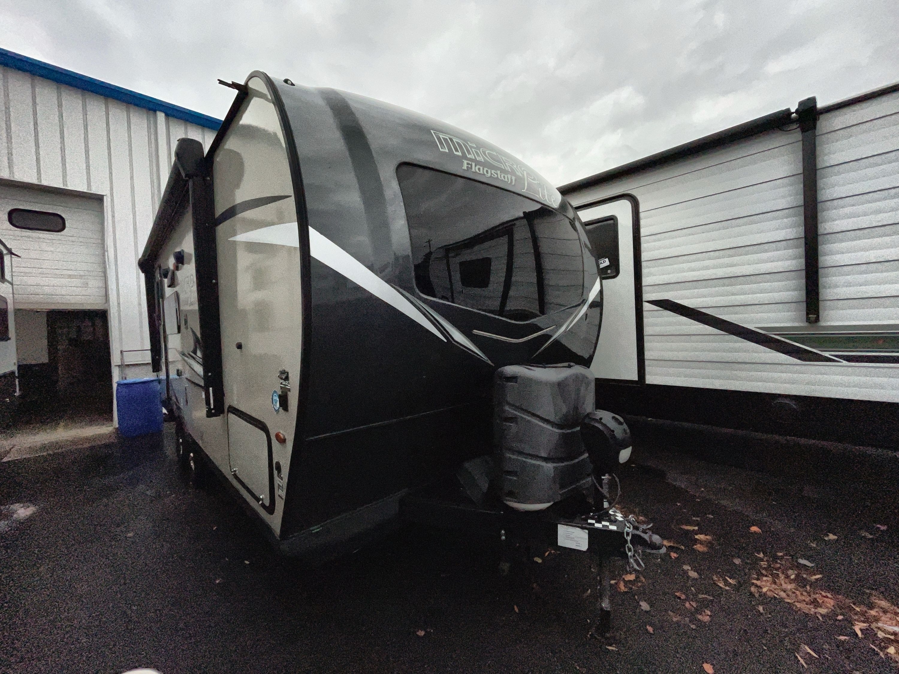 2021 Forest River FLAGSTAFF MICRO LITE 21FBRS in manassas VA