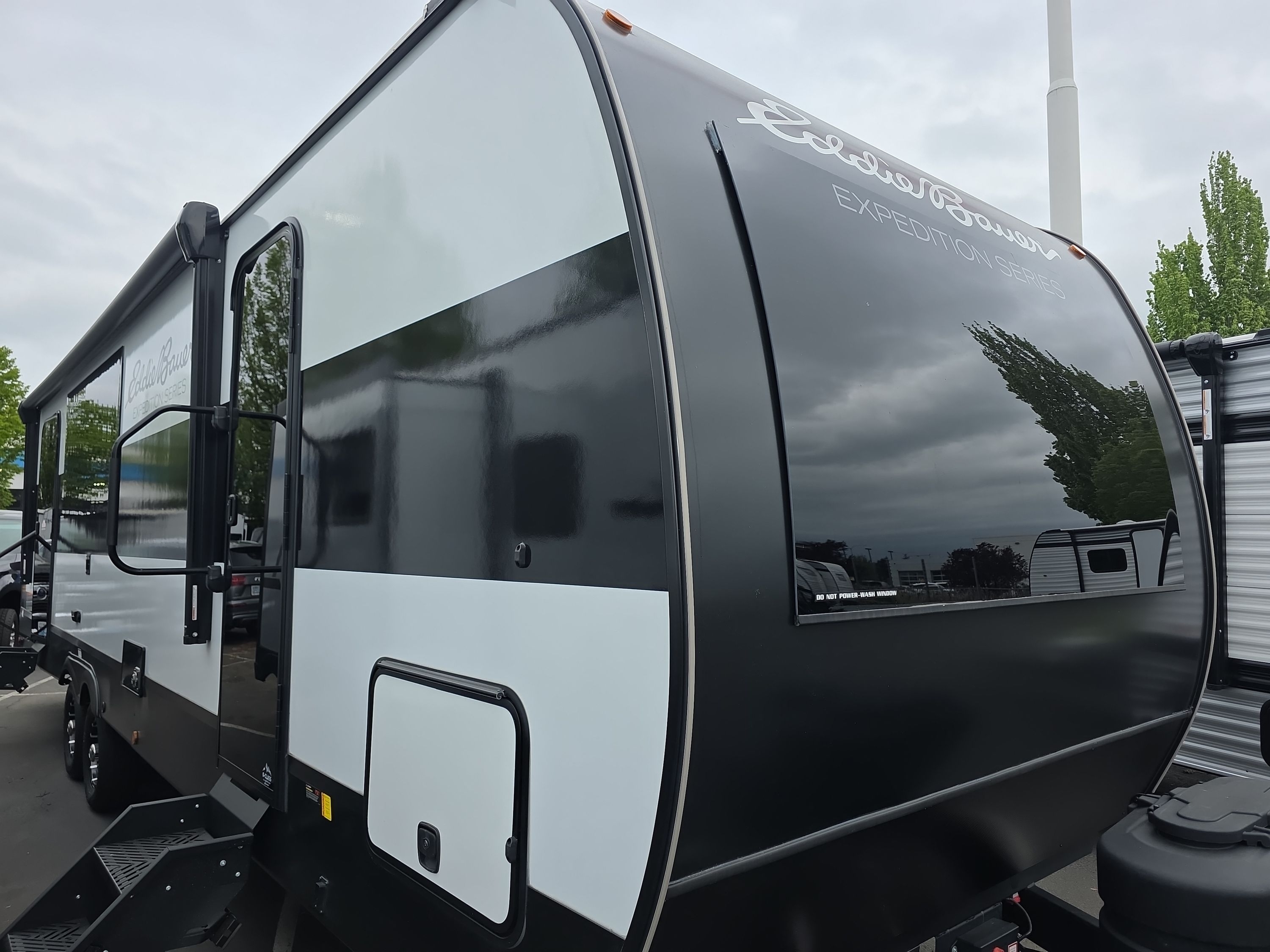 2026 Dutchmen EDDIE BAUER EXPEDITION 295BH in fife WA