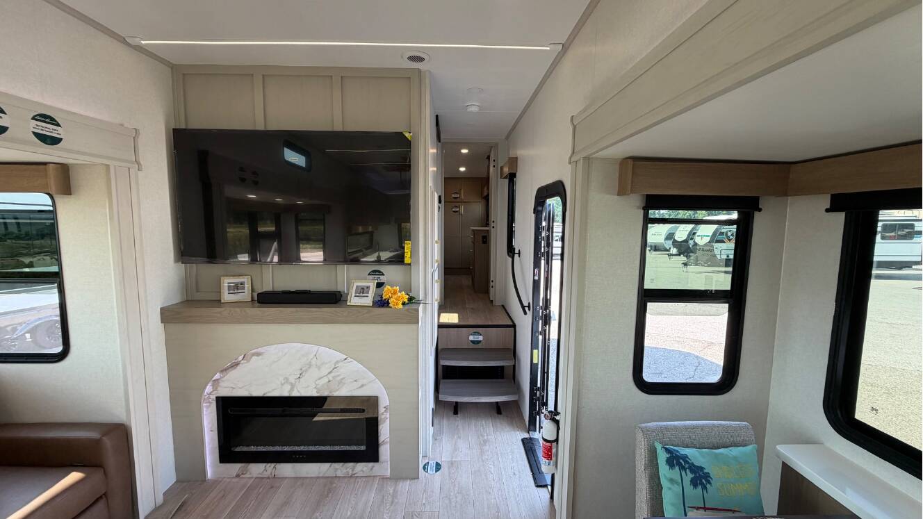 A photo of this 2027 Dutchmen EDDIE BAUER SUMMIT 3511RK