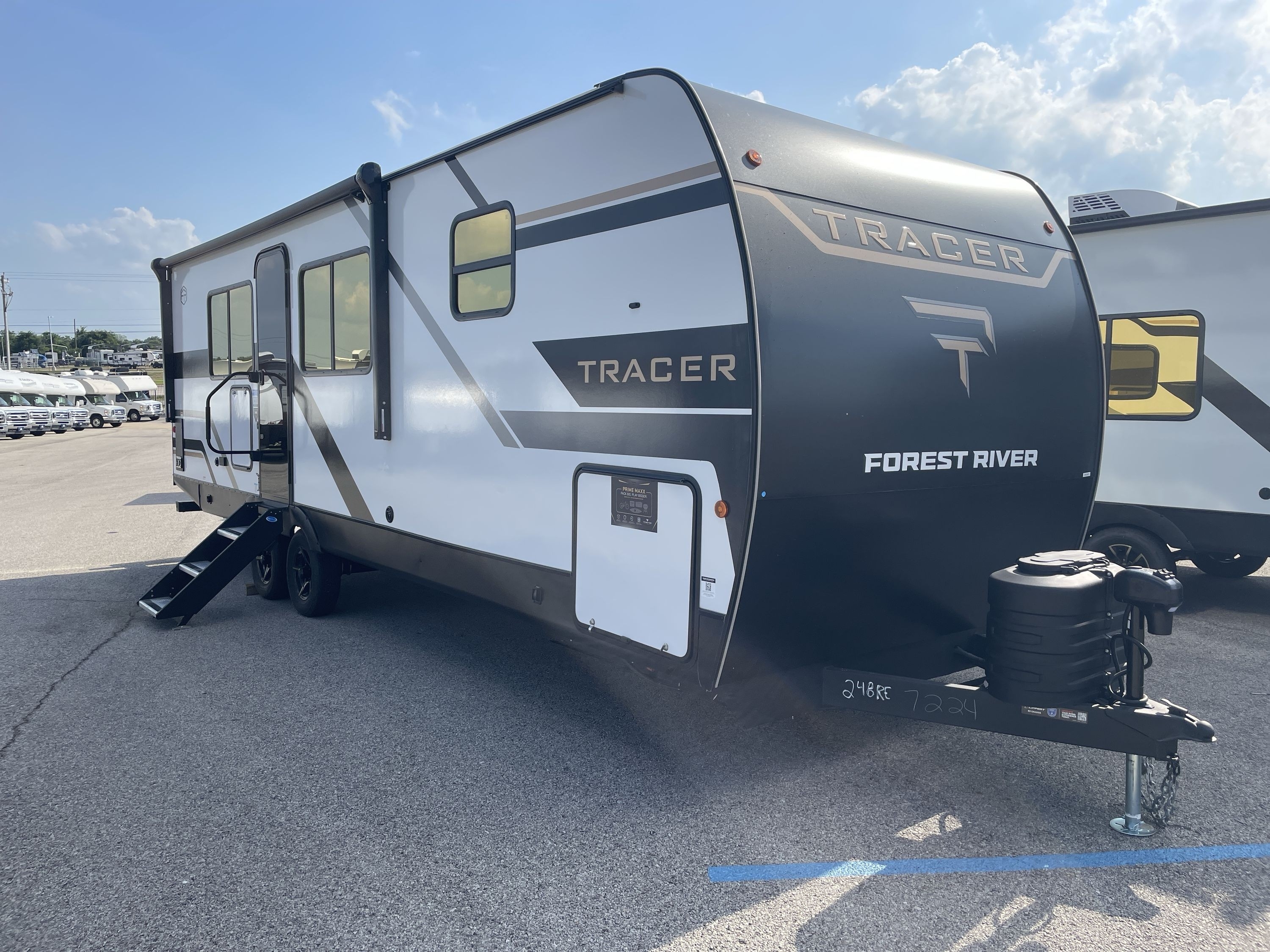 2027 Prime Time TRACER 248RE in alvarado TX