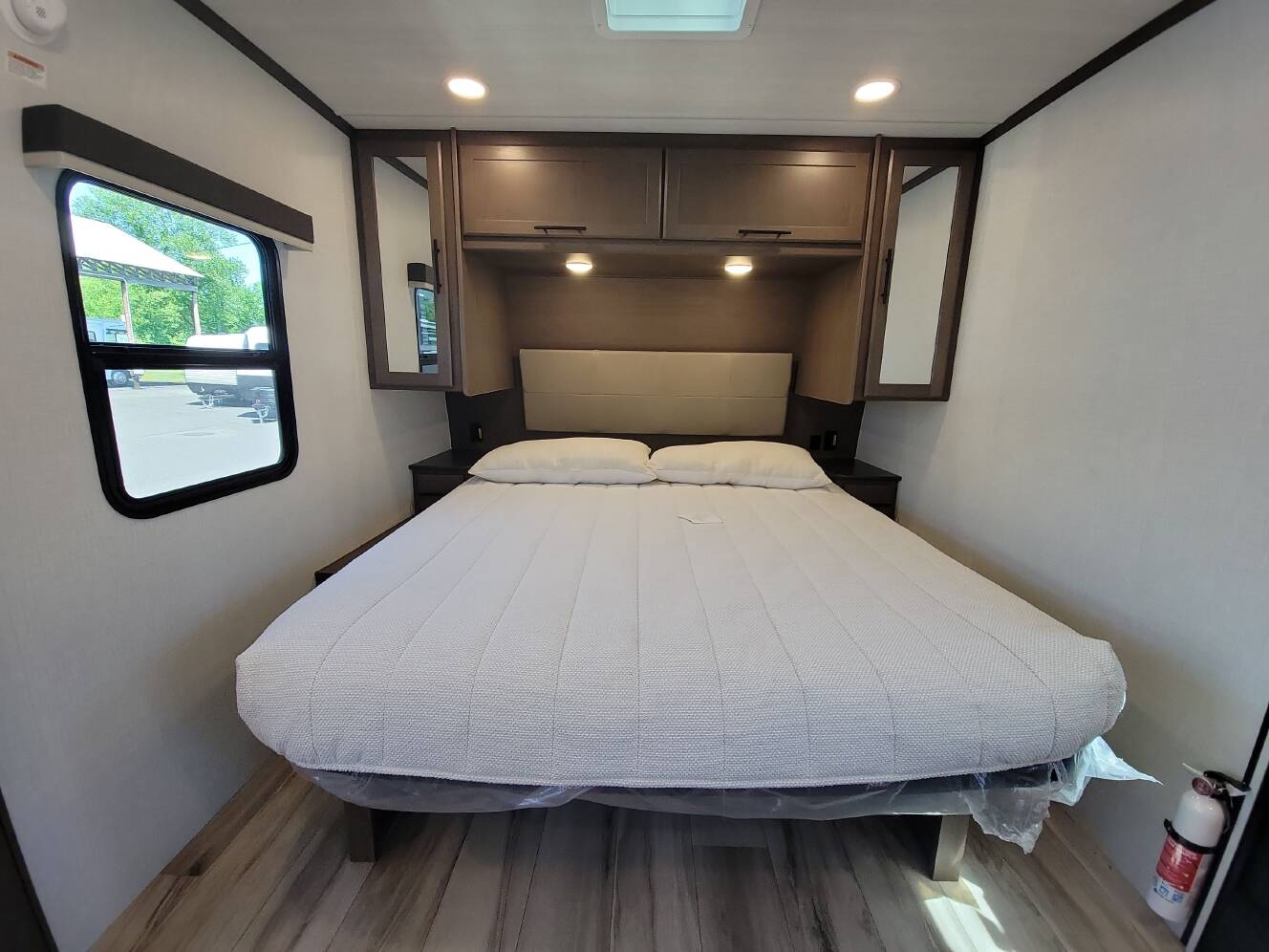 A photo of this 2027 Keystone COUGAR 22MLS