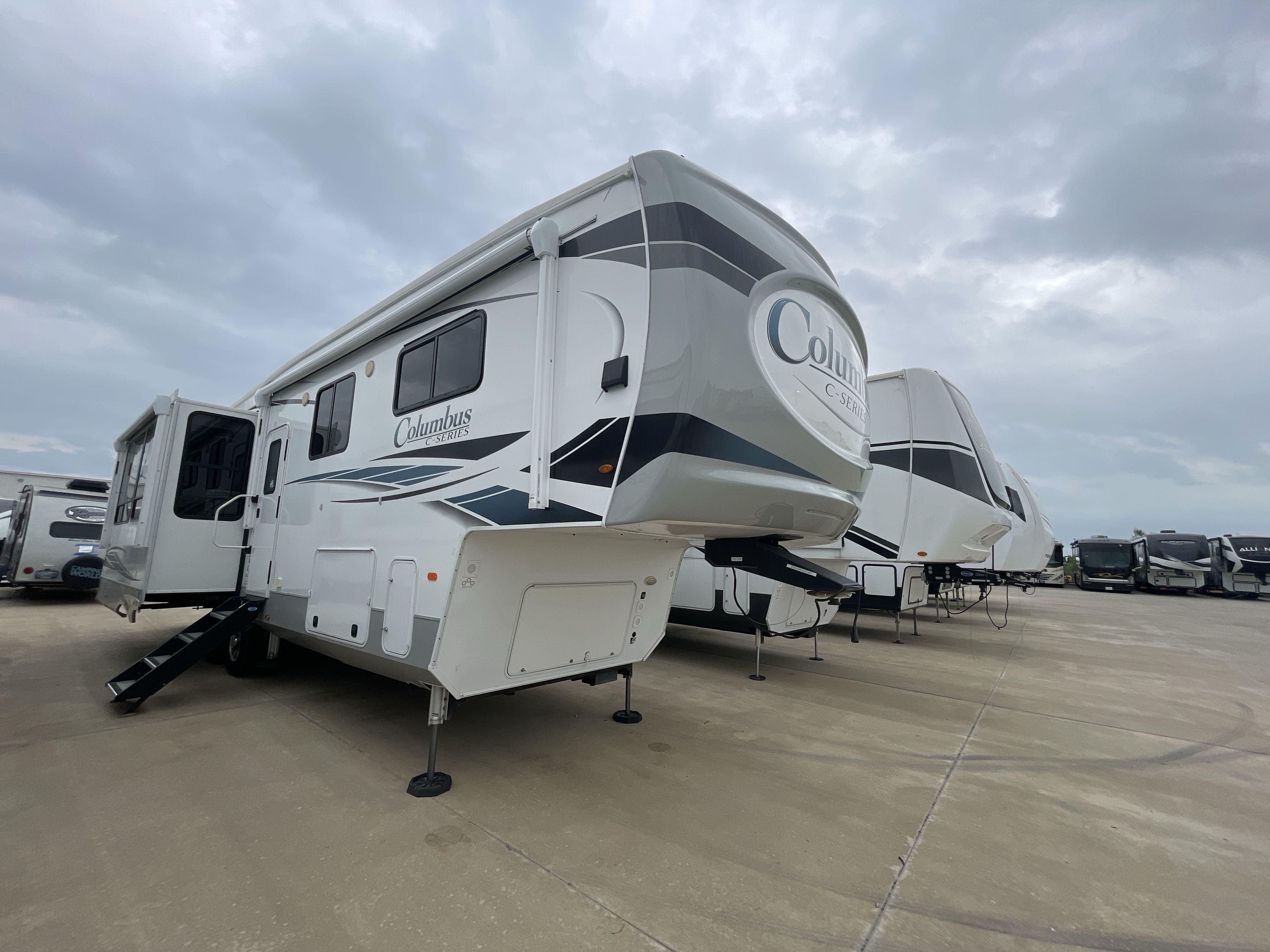 2022 Forest River COLUMBUS 329DVC RV