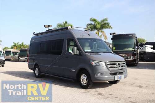 2020 Winnebago Boldt 70KL Q70KL in ft. myers FL