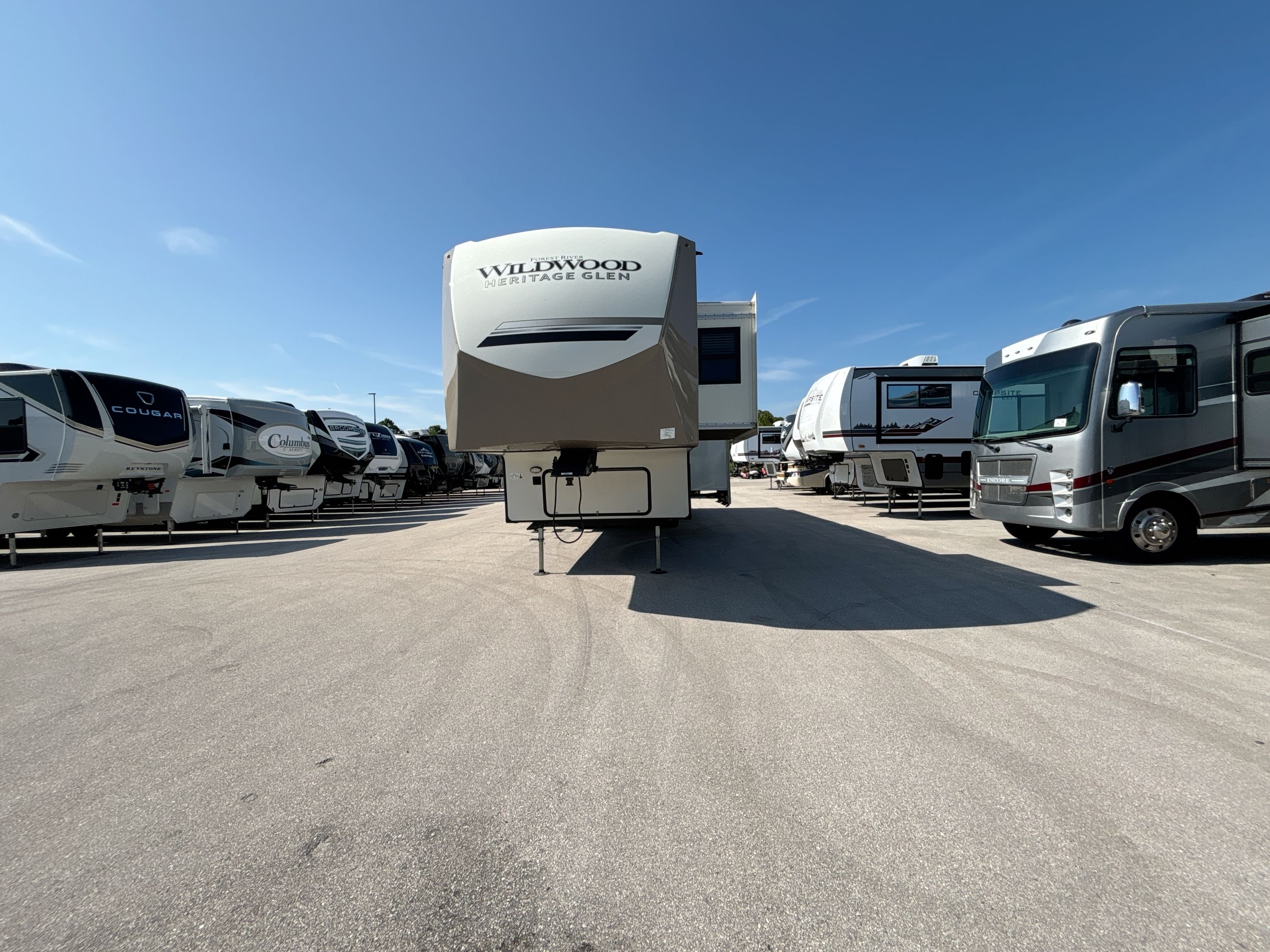 2024 Forest River WILDWOOD HERITAGE GLEN 369BL RV