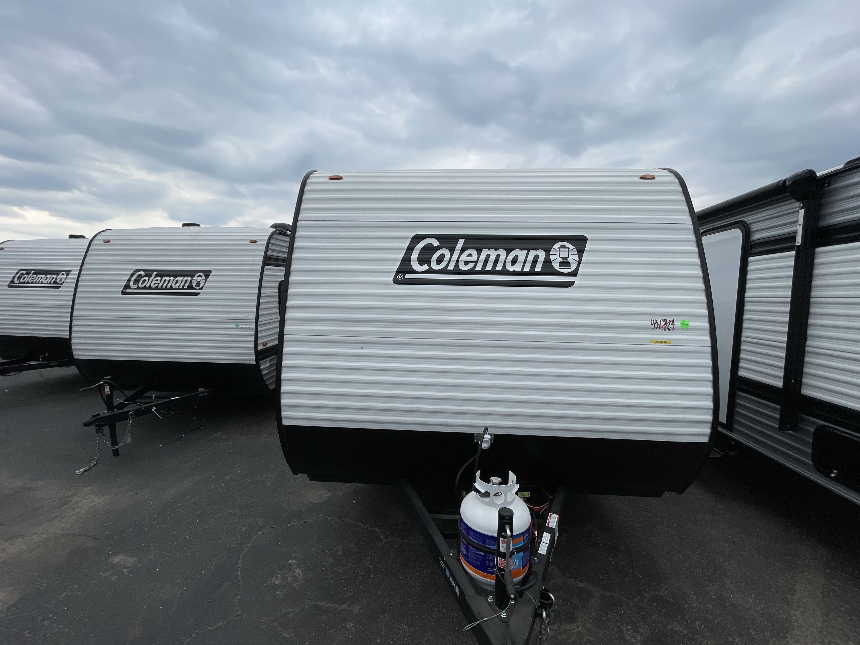 2027 Keystone COLEMAN 17B in coldwater MI