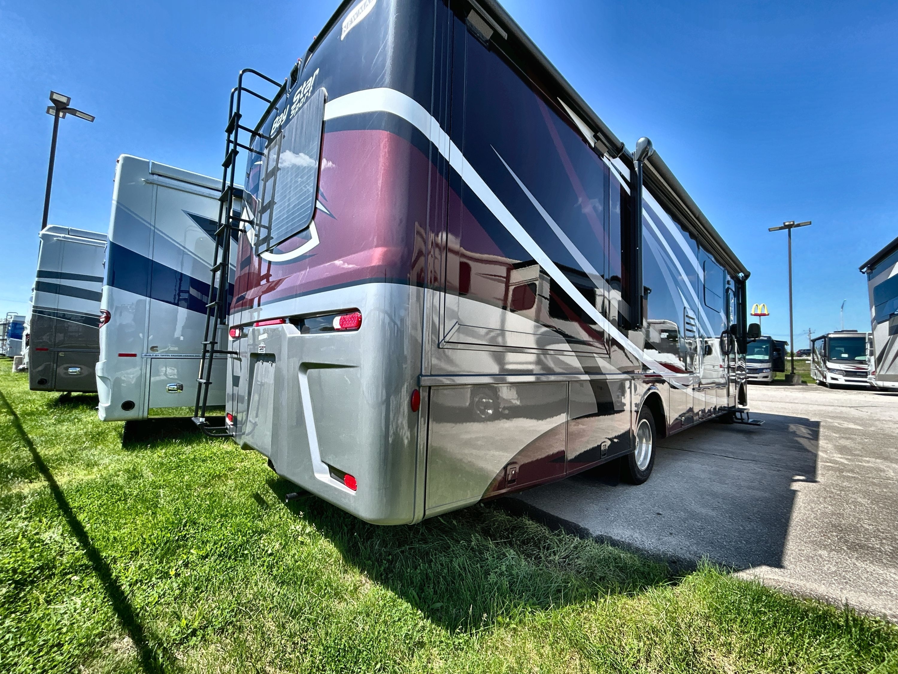 2022 Newmar BAY STAR SPORT 3315 in greenfield IN