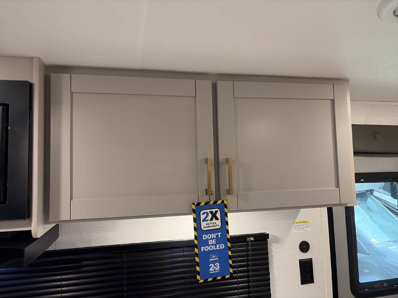 A photo of this 2027 Jayco JAY FLIGHT 263BHSW