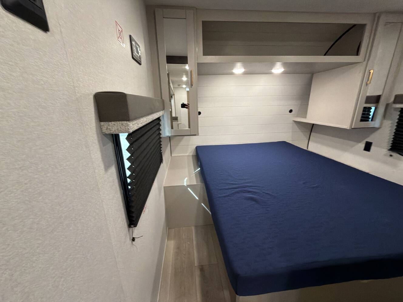 A photo of this 2027 Jayco JAY FLIGHT 263BHSW
