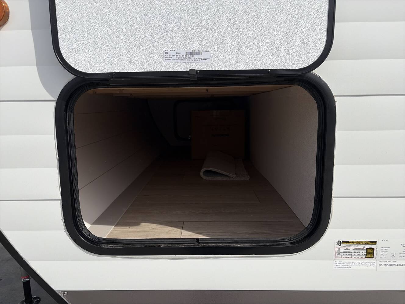 A photo of this 2027 Jayco JAY FLIGHT 263BHSW