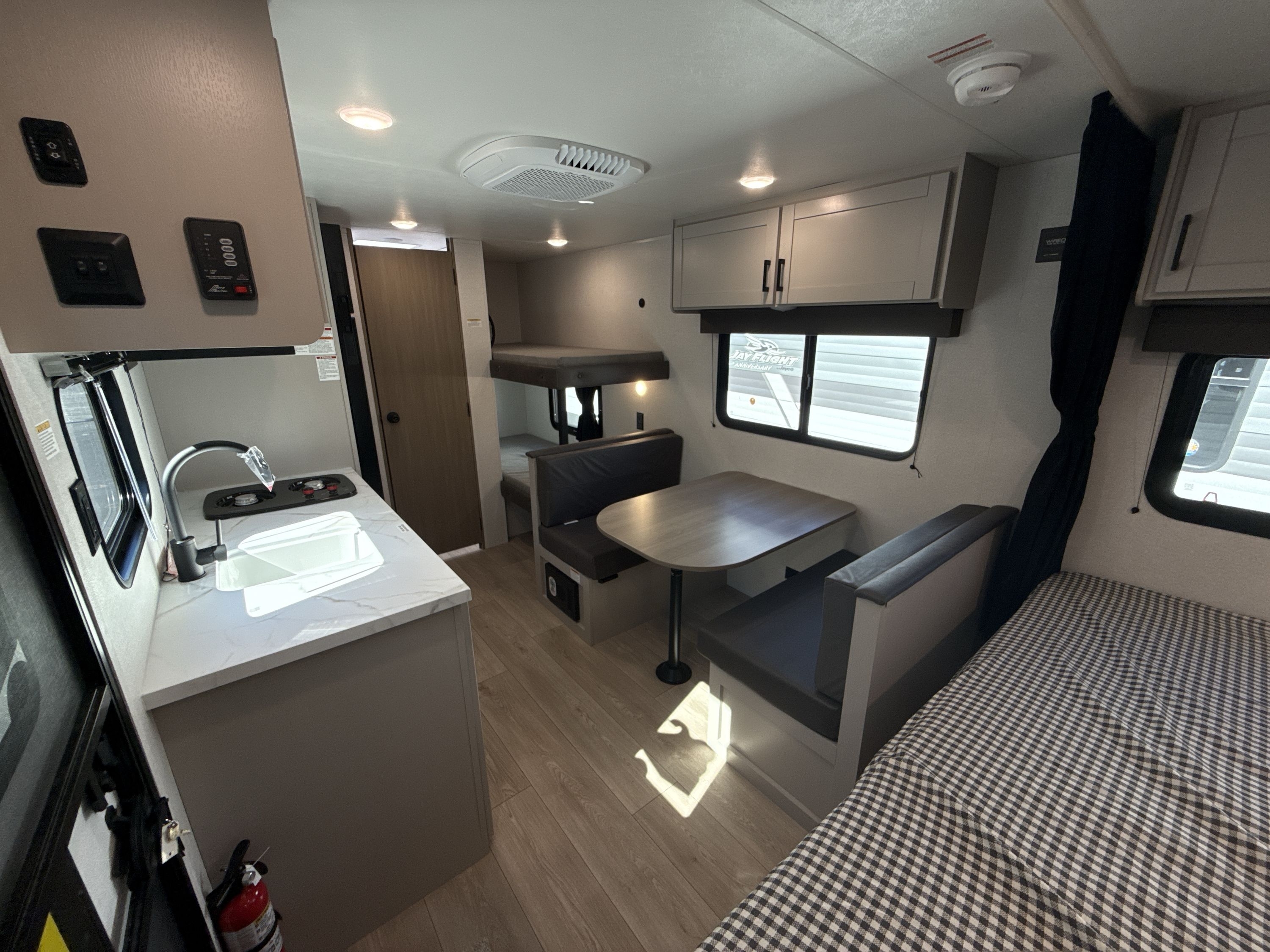 2027 Jayco JAY FLIGHT 175BH in georgetown KY