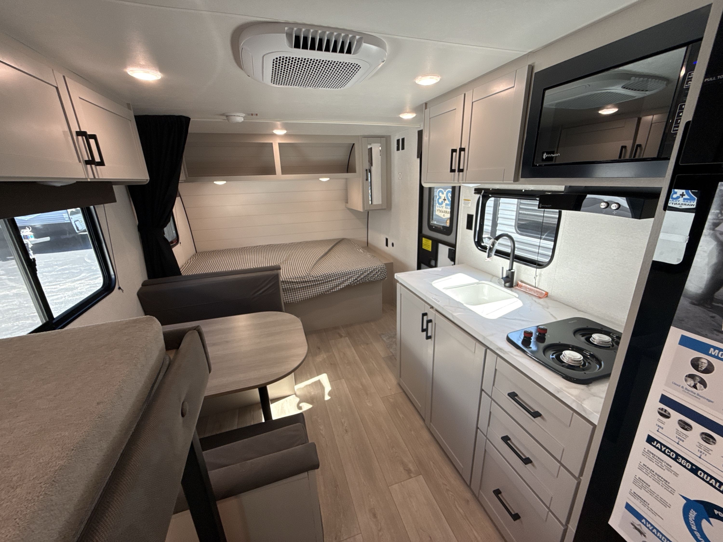 2027 Jayco JAY FLIGHT 175BH in georgetown KY