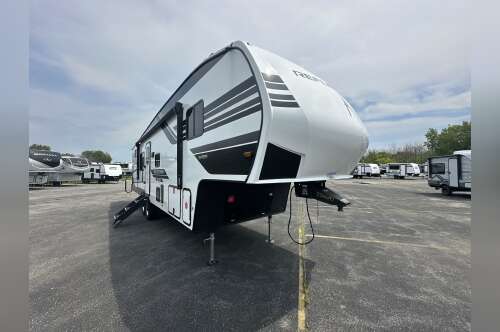 2027 Grand Design REFLECTION 100 SERIES 32BH in green bay WI