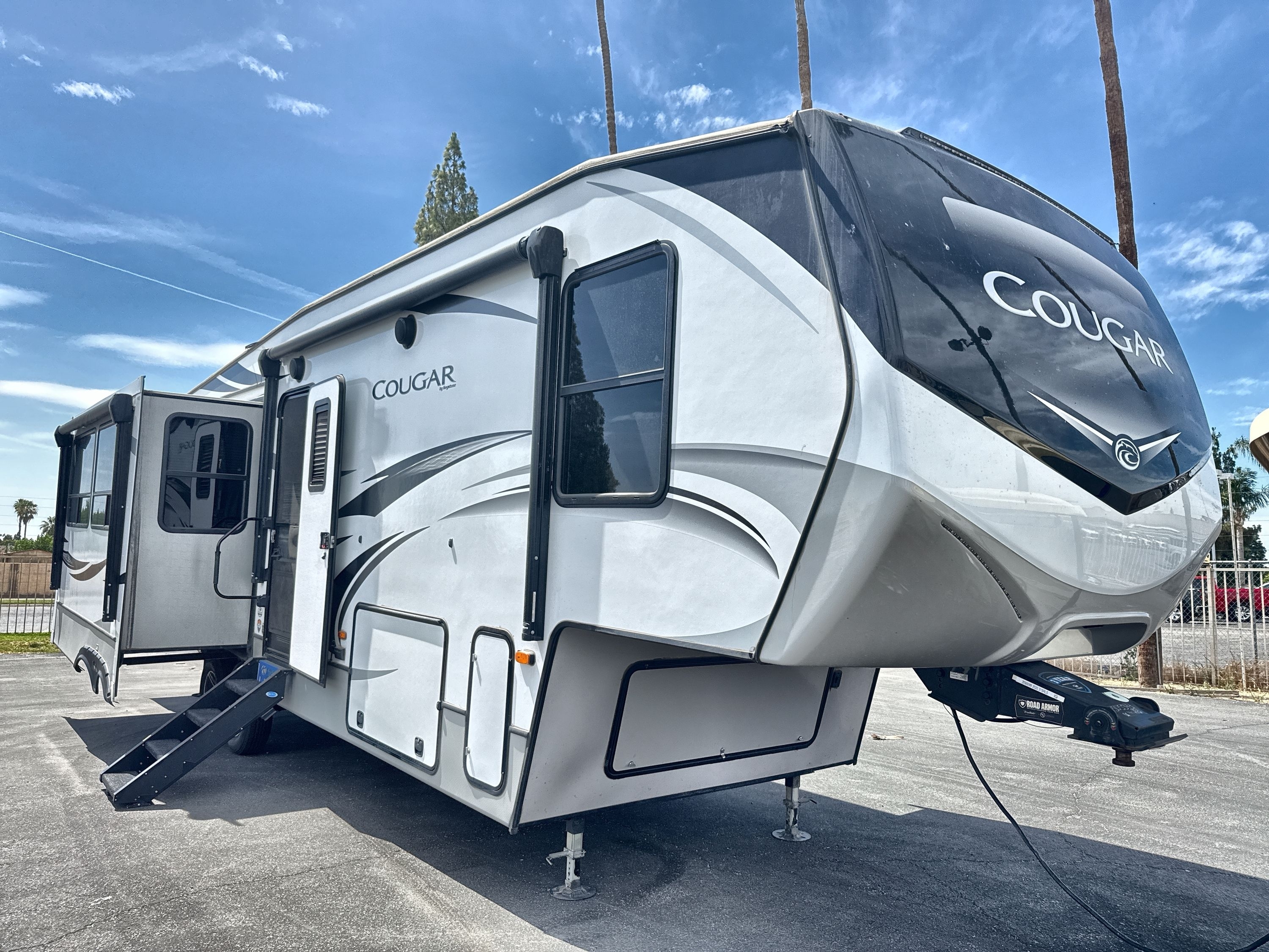 2020 Keystone COUGAR 315RLS RV