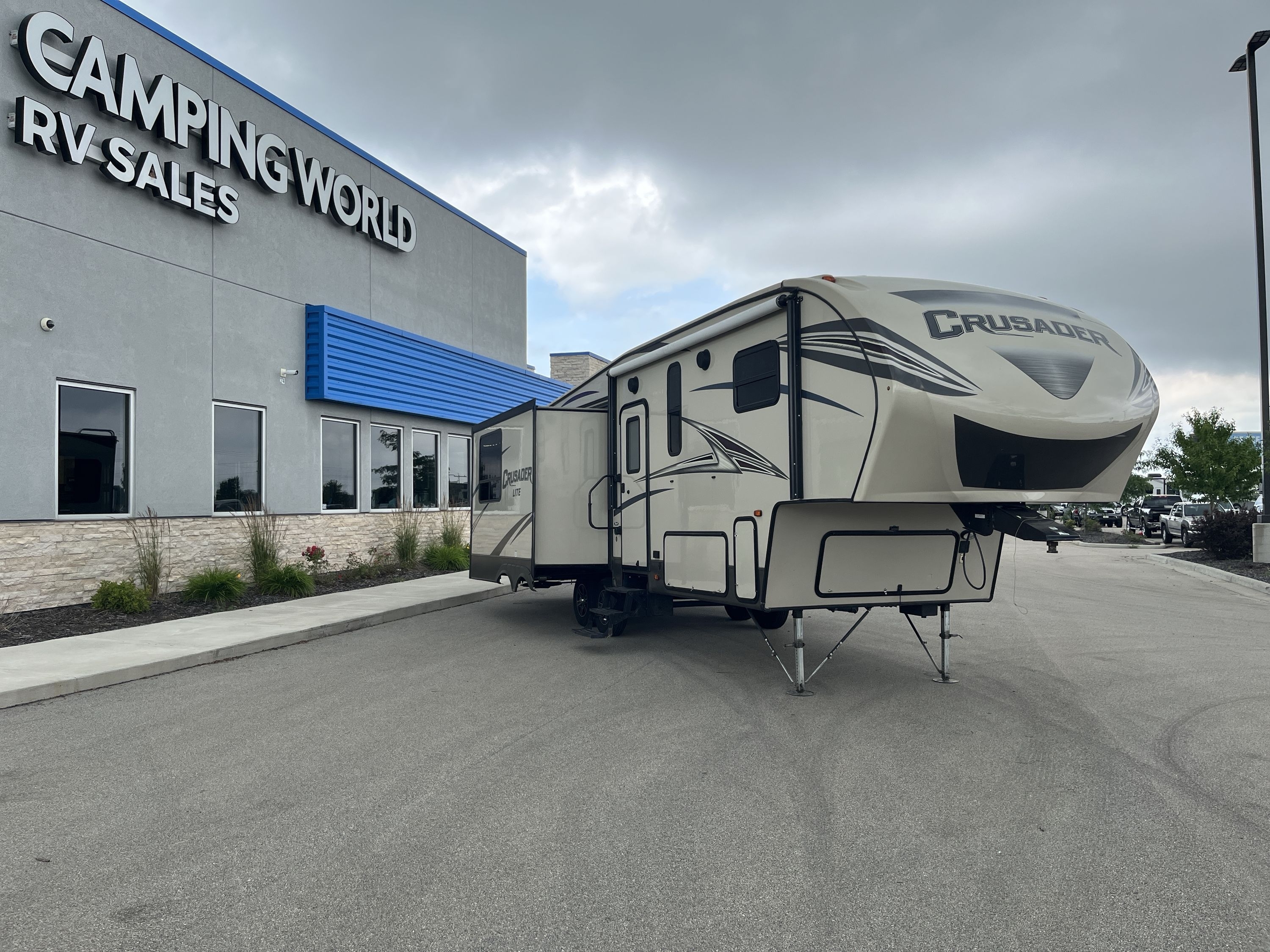 2017 Prime Time CRUSADER LITE 28RL in oshkosh WI