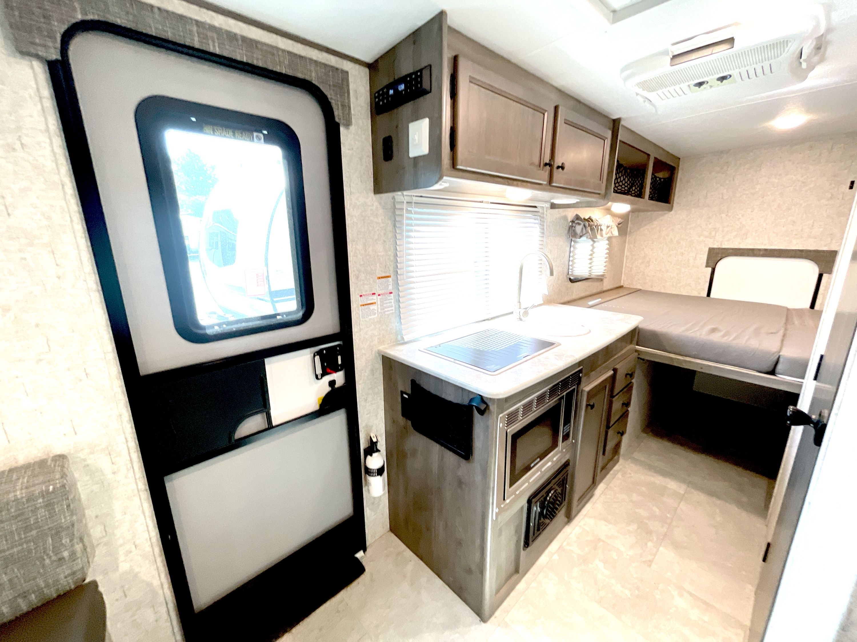 2021 Coachmen APEX TERA 16T in harrisburg PA