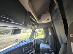 2022 FREIGHTLINER CASCADIA 126